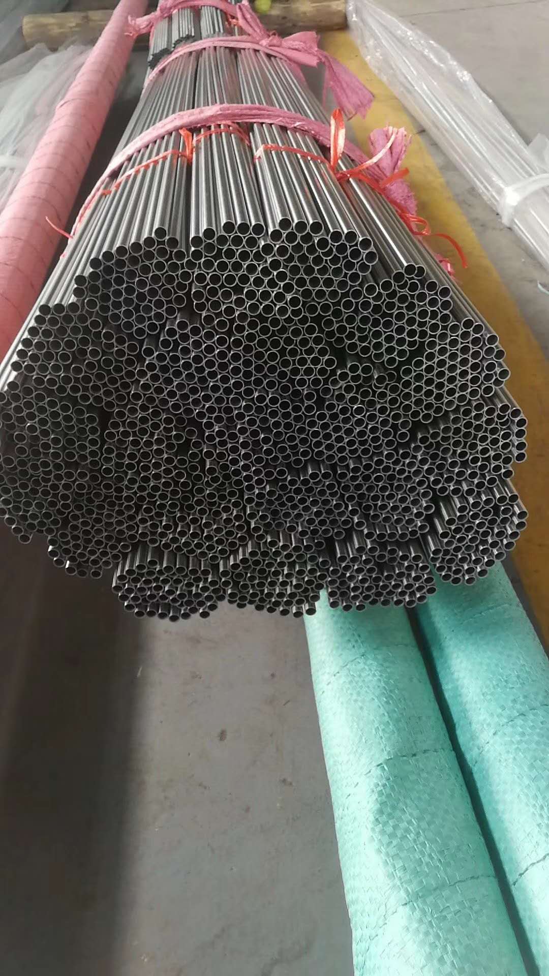 精密不鏽鋼無縫管/無錫精密不鏽（xiù）鋼無縫管